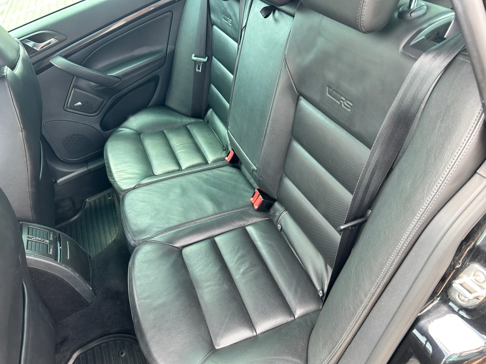 Skoda Octavia VRS 2.0 TSI, снимка 9 - Автомобили и джипове - 55603656