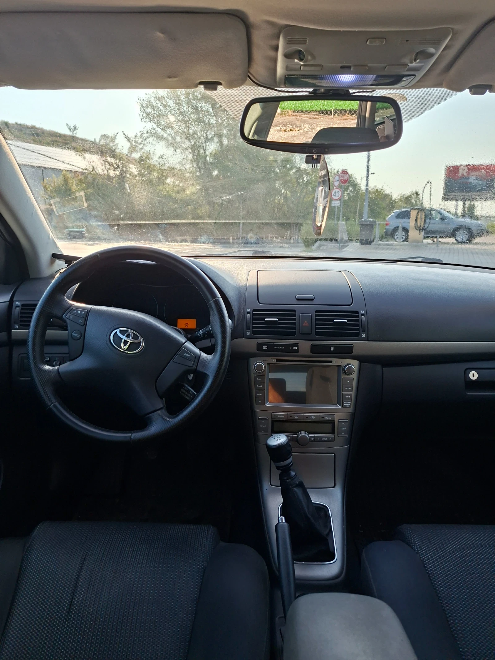 Toyota Avensis, снимка 6 - Автомобили и джипове - 55774750