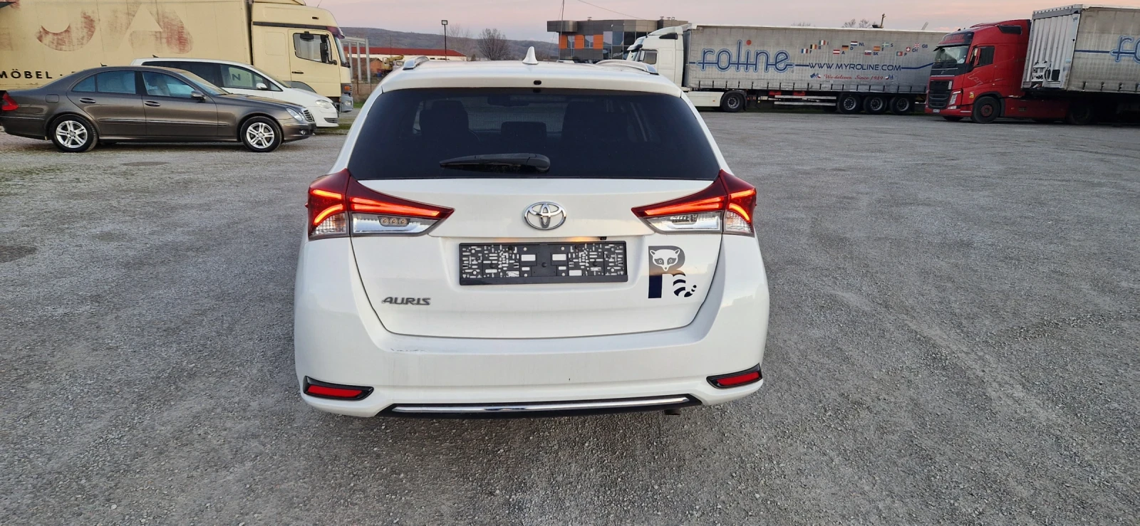 Toyota Auris 1.2 i 116 к.с. EU-6, снимка 10 - Автомобили и джипове - 55971531