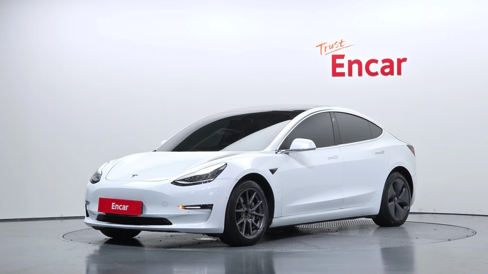 Tesla Model 3 Long Range AWD