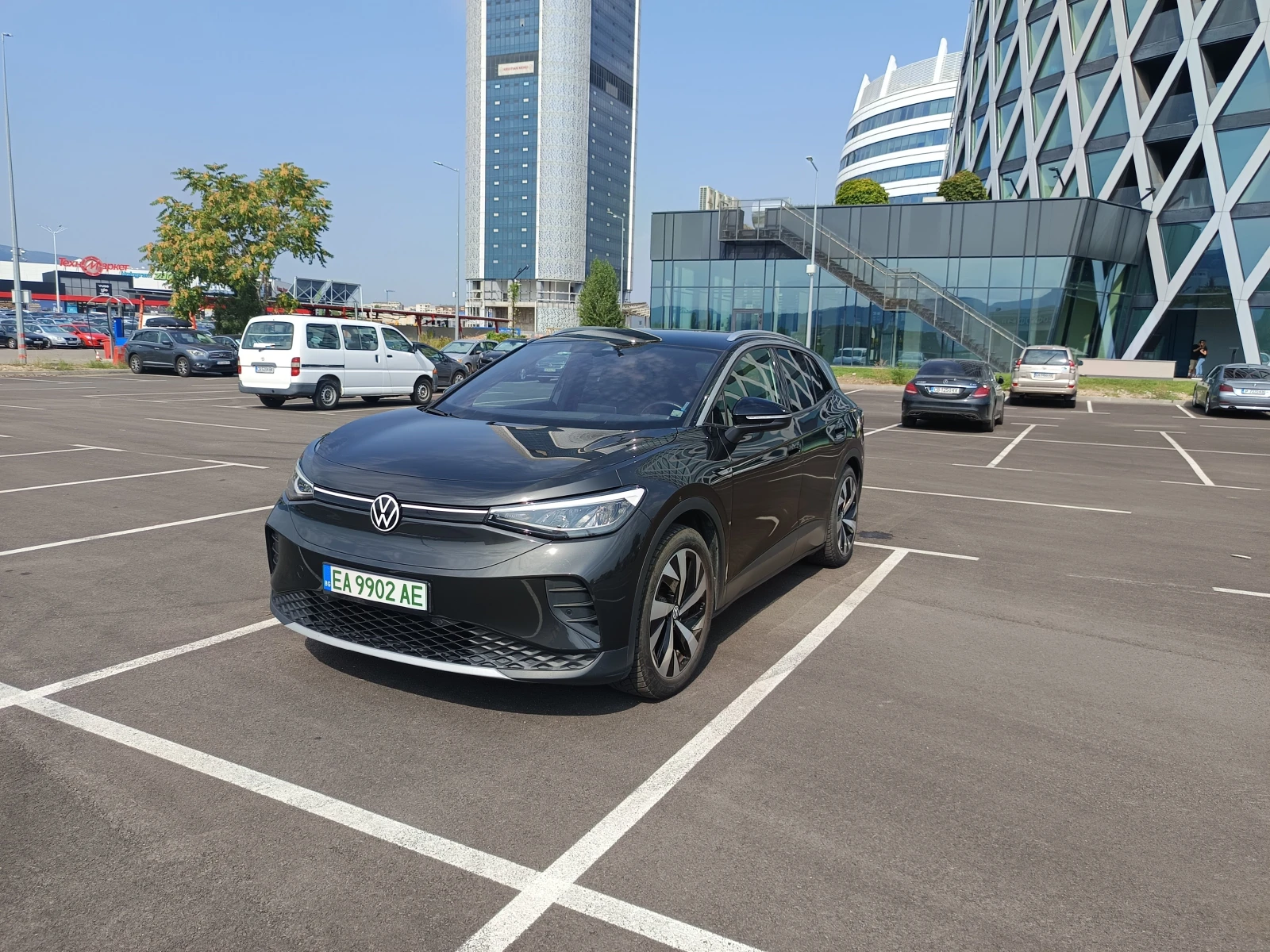 VW ID.4 1St Edition, снимка 2 - Автомобили и джипове - 56203034
