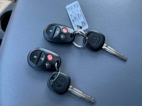 Toyota Sequoia Platinum  CARFAX, снимка 13