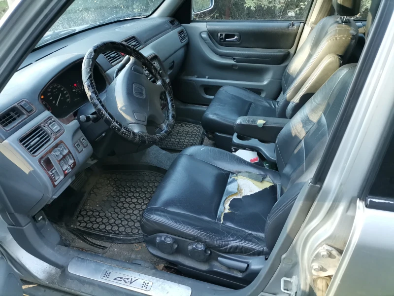 Honda Cr-v, снимка 9 - Автомобили и джипове - 47727606