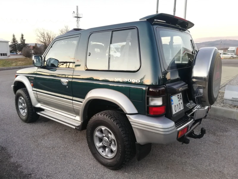 Mitsubishi Pajero 3.0--177кс, снимка 4 - Автомобили и джипове - 48620733