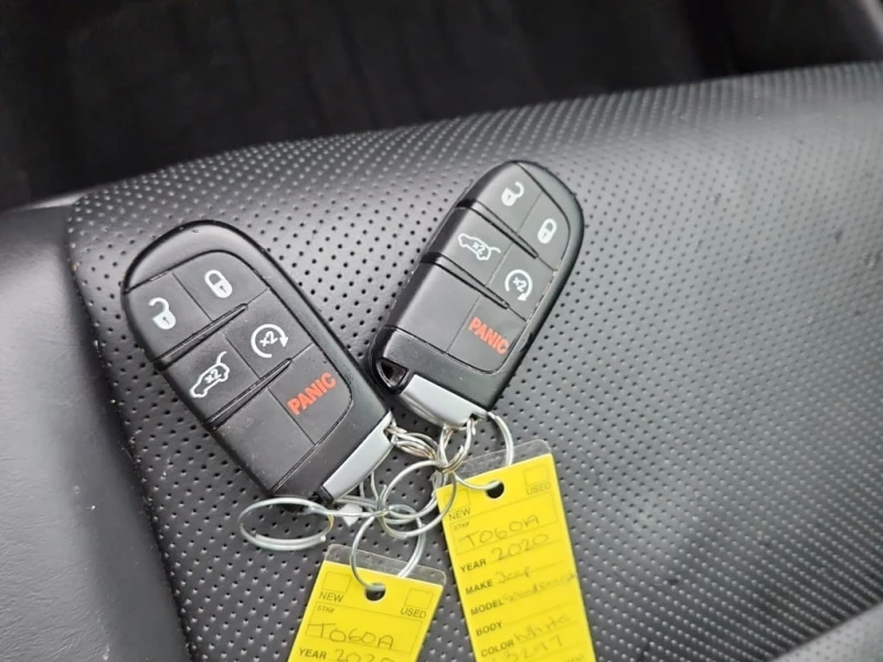 Jeep Grand cherokee * OVERLAND * CARFAX * ЦЕНА ДО БГ, снимка 8 - Автомобили и джипове - 53445687