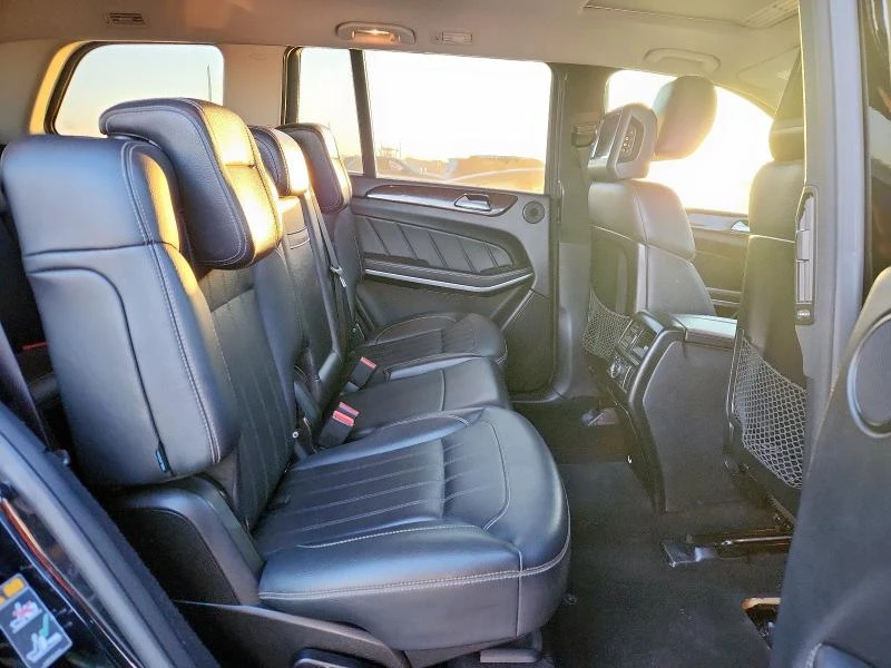 Mercedes-Benz GL 450 4.6L 8 All wheel drive - изображение 3