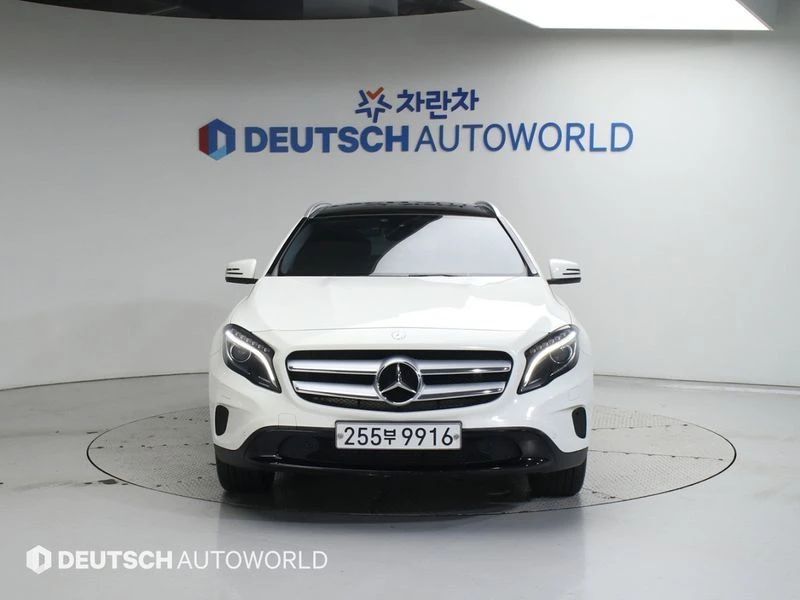 Mercedes-Benz GLA GLA200 d| 136к.с., снимка 3 - Автомобили и джипове - 56126878