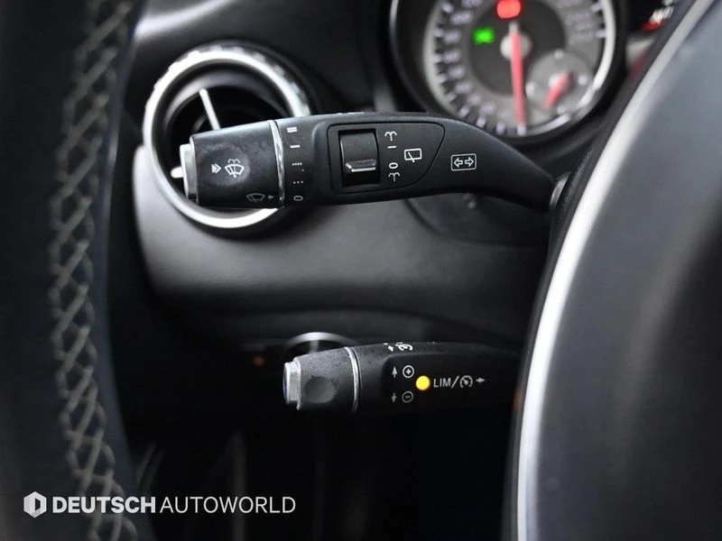 Mercedes-Benz GLA GLA200 d| 136к.с., снимка 16 - Автомобили и джипове - 56126878