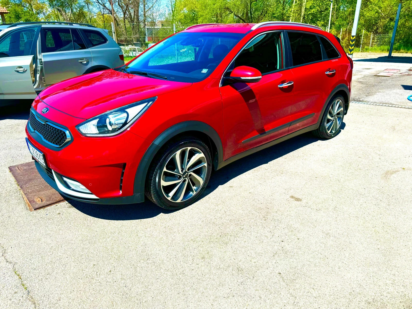 Kia Niro PLATINUM HIBRID  - изображение 6