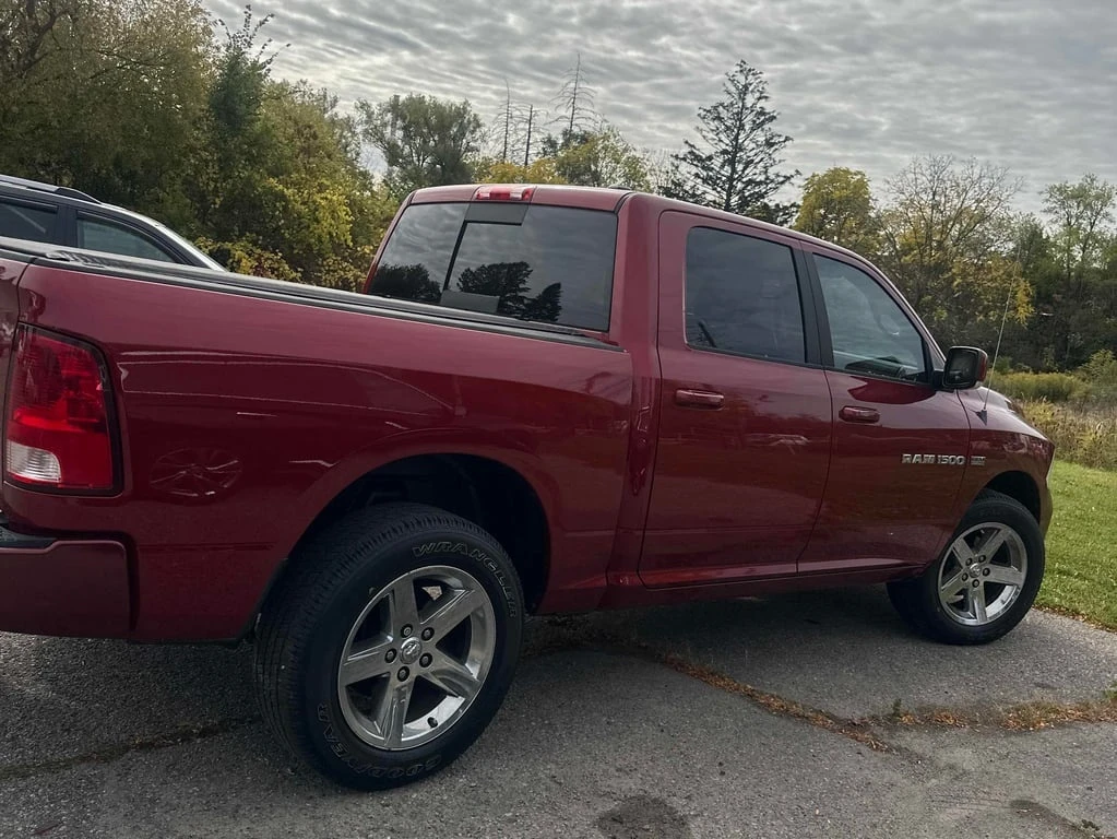 Dodge Ram * Sport * CARFAX * БЕЗ ПЪРВОНАЧАЛНА ВНОСКА - изображение 3