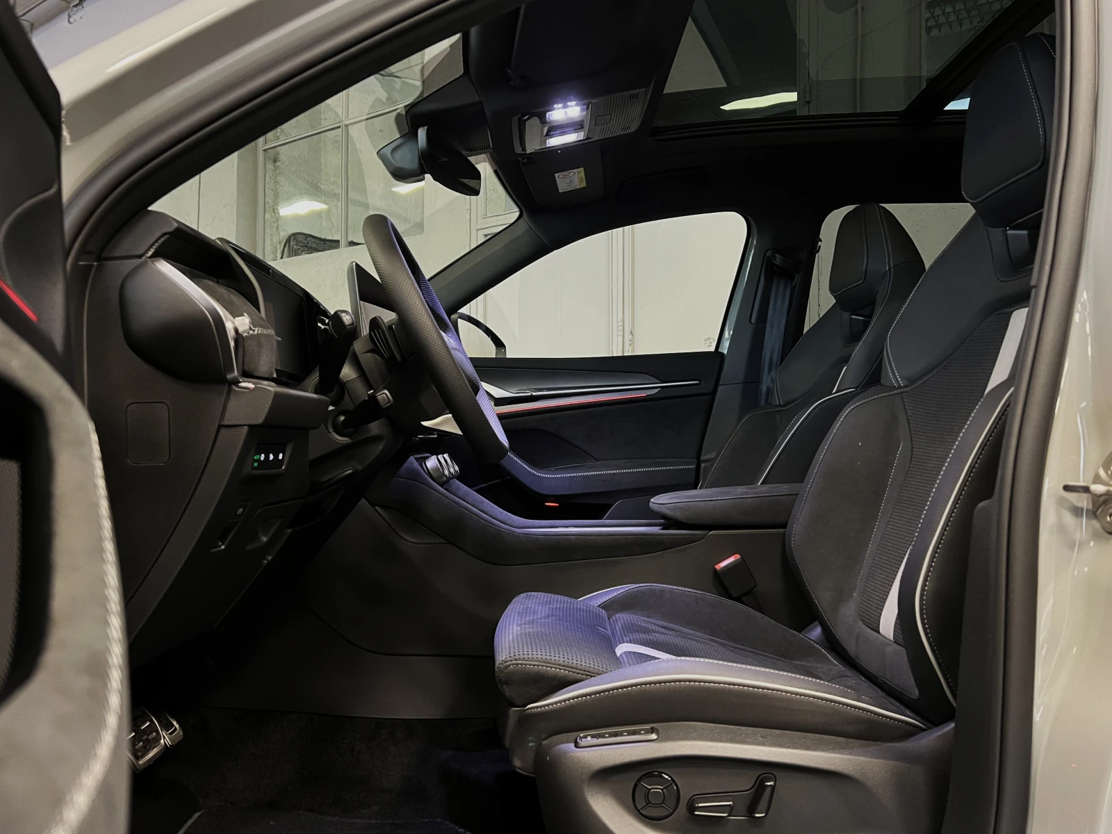 Skoda Kodiaq 2.0TDI 4X4 SPORTLINE CAM PANO 7-������ | Mobile.bg � ����������� 6