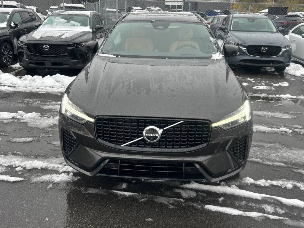 Volvo XC60 Ultimate Dark Theme * CARFAX *    | Mobile.bg   2