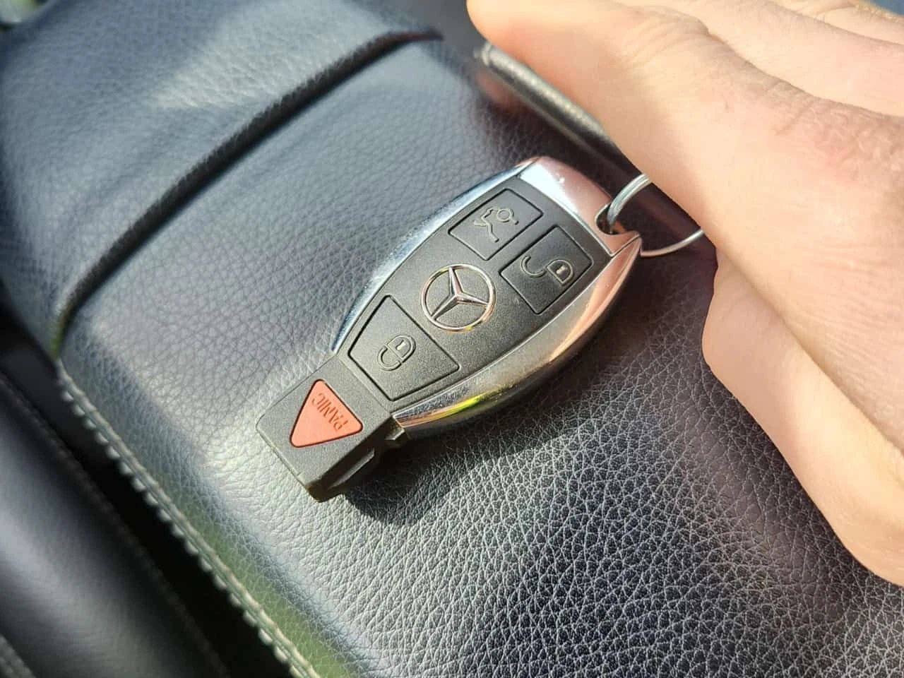 Mercedes-Benz ML 350 BlueTEC /CARFAX/Погрев/Панорама/Памет, снимка 10 - Автомобили и джипове - 54034093