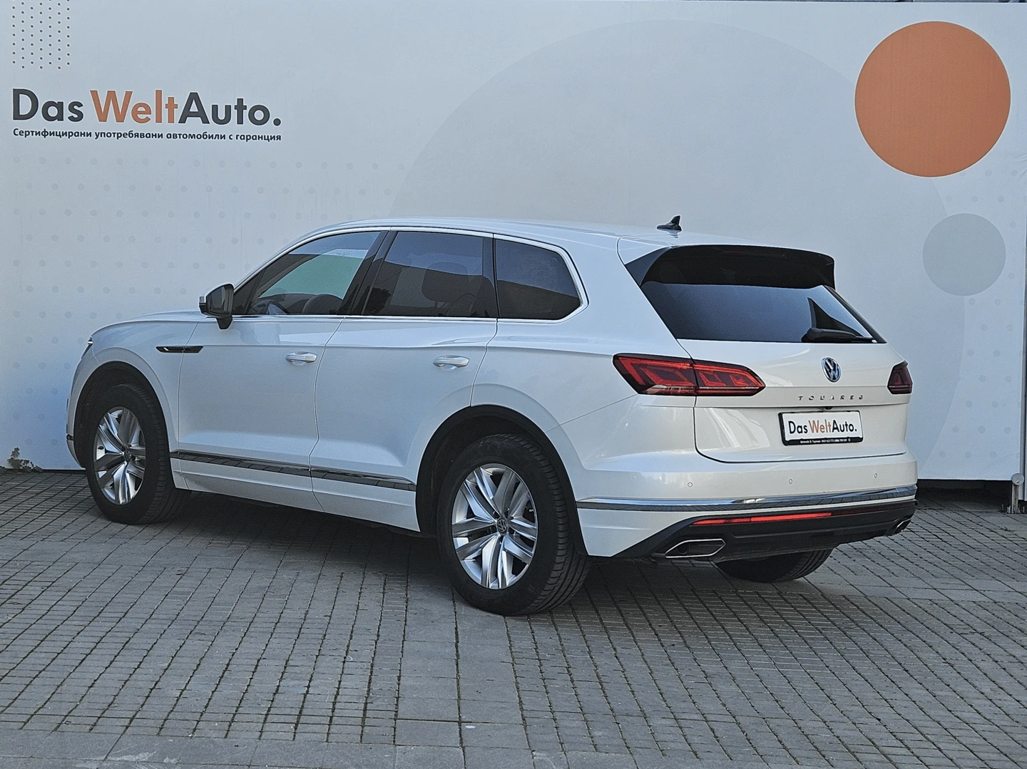 VW Touareg, снимка 3 - Автомобили и джипове - 54601570