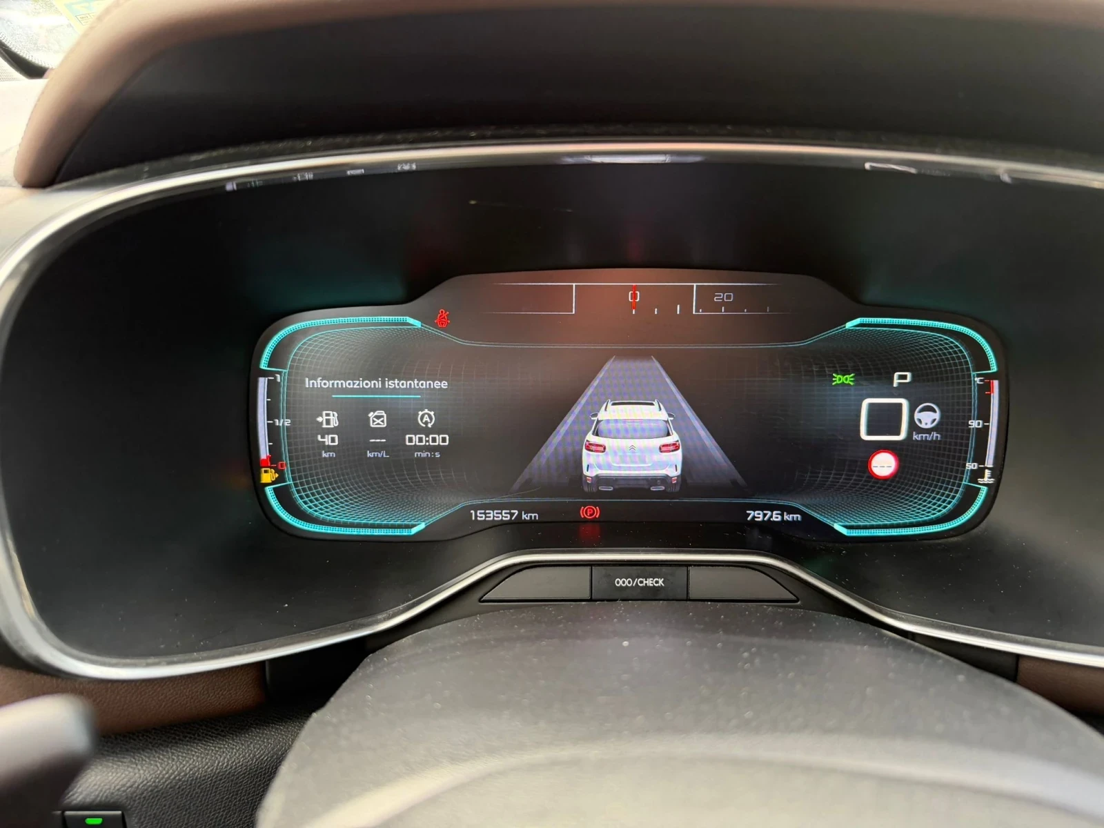 Citroen C5 Aircross BlueHDi SeS EAT8 Shine, снимка 9 - Автомобили и джипове - 54218940