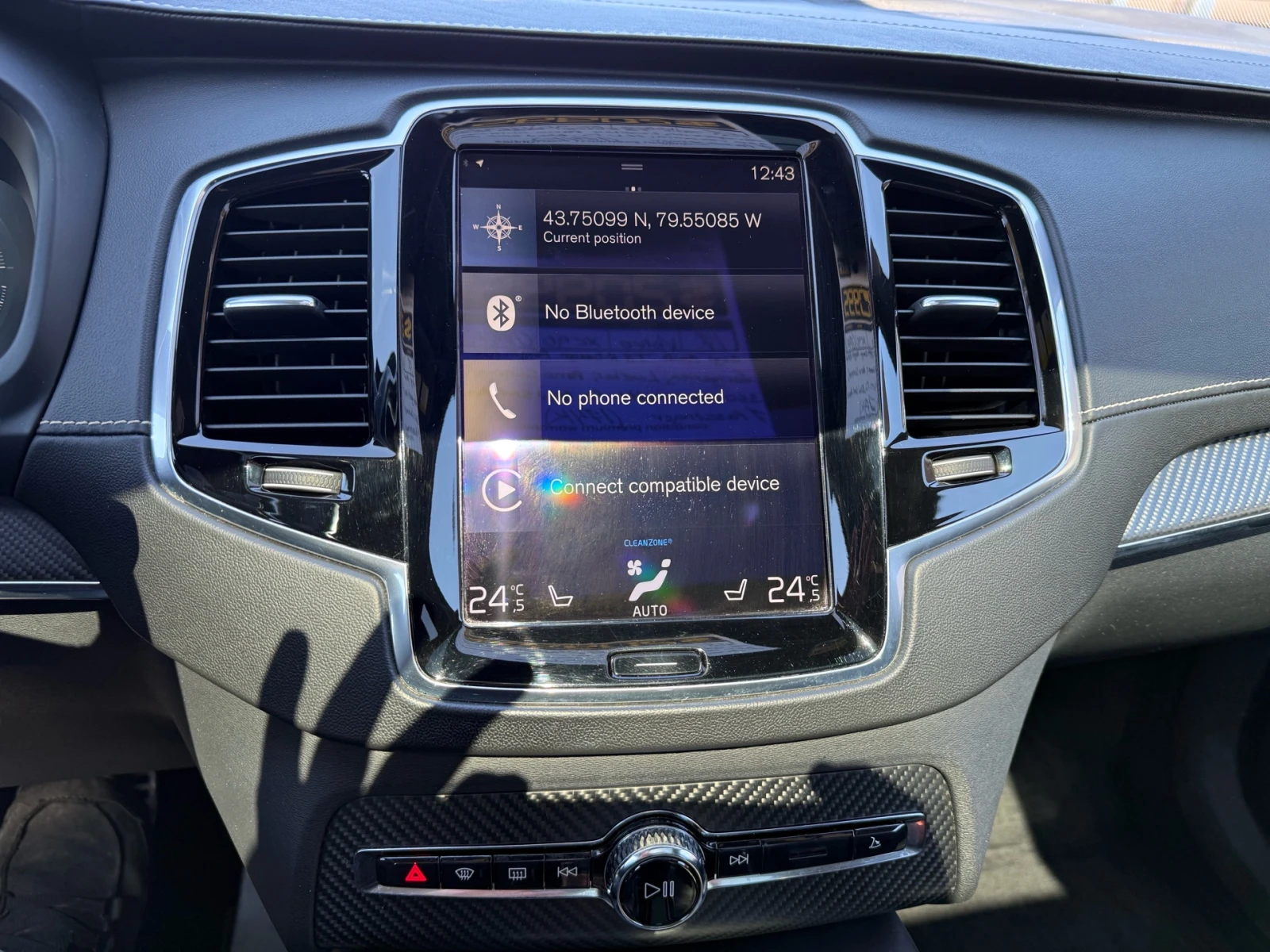 Volvo Xc90 T8 R-Design Plug-in Hybrid Navi/H.U.D/Pano| 360, снимка 11 - Автомобили и джипове - 54660843