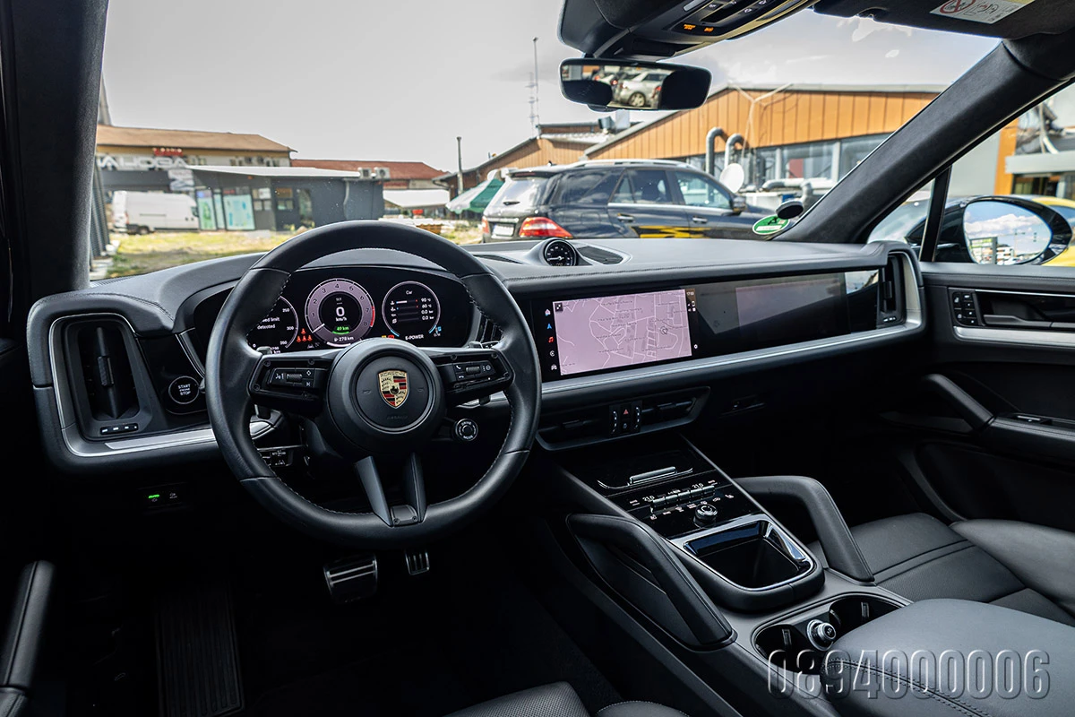 Porsche Cayenne TURBO E-HYBRID SPORT DESIGN EXCL BOSE PANORAMA, снимка 9 - Автомобили и джипове - 54919230