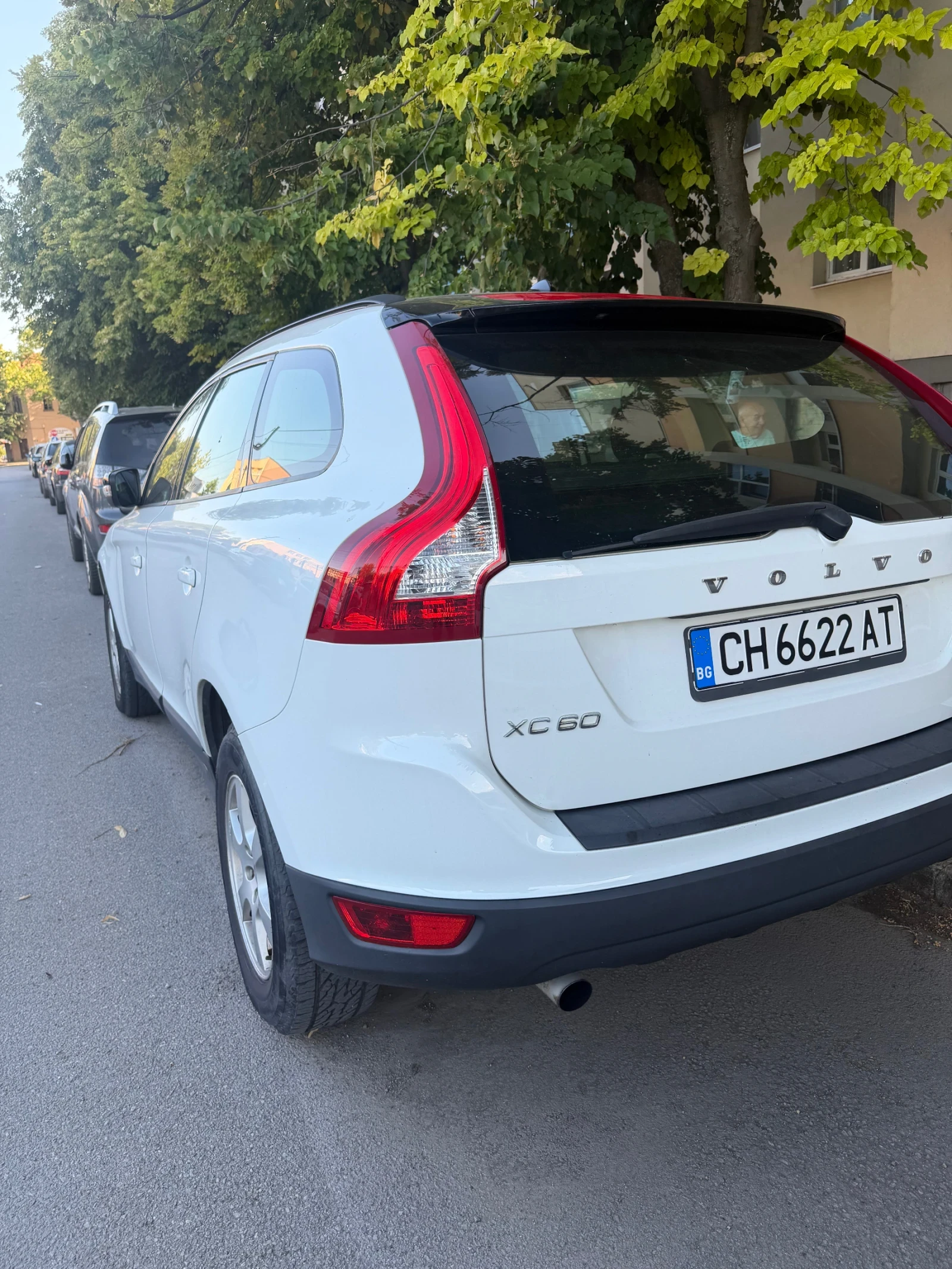 Volvo XC60, снимка 3 - Автомобили и джипове - 55705314
