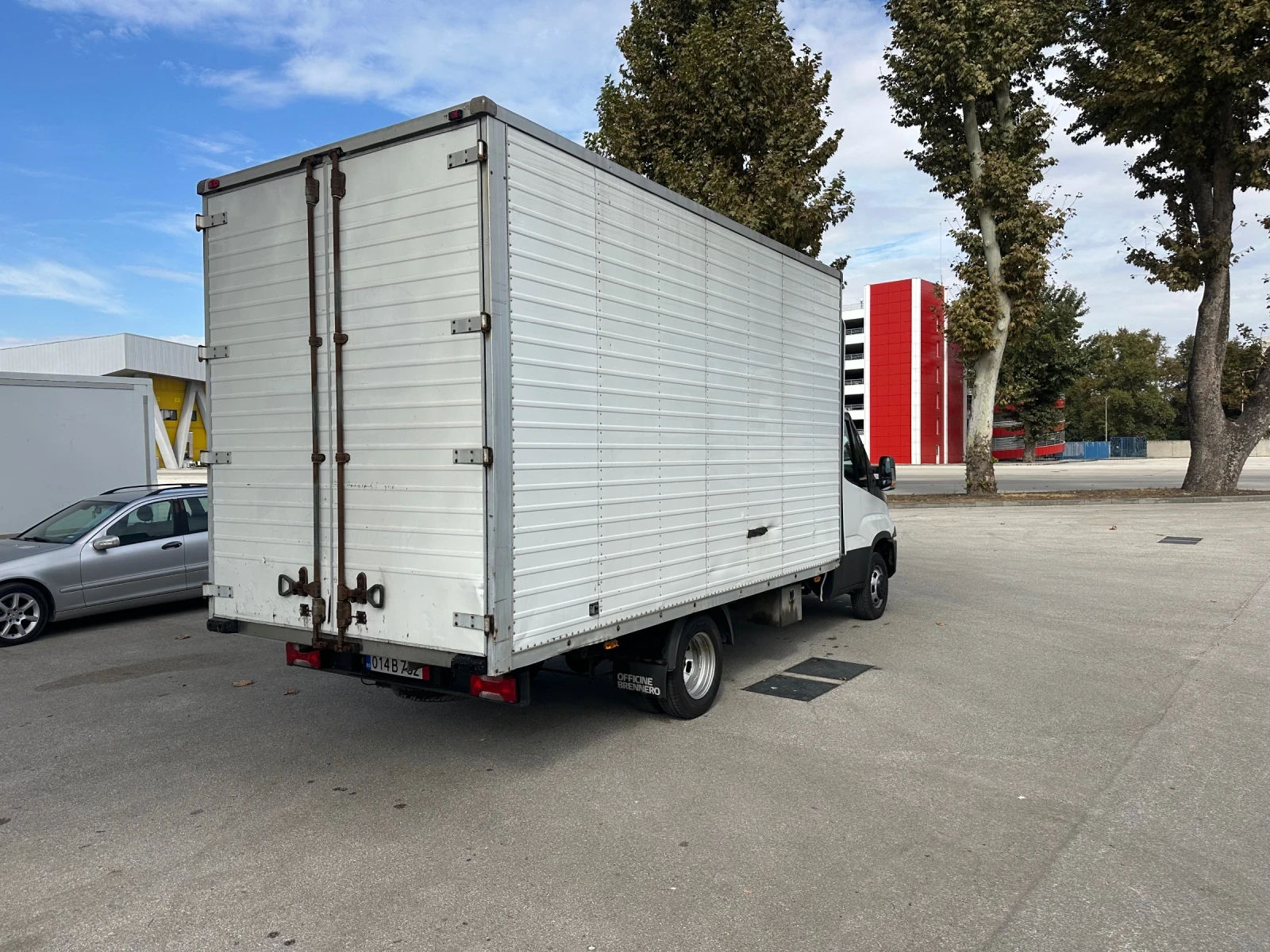 Iveco Daily 3.0 Двойна гума  - изображение 4