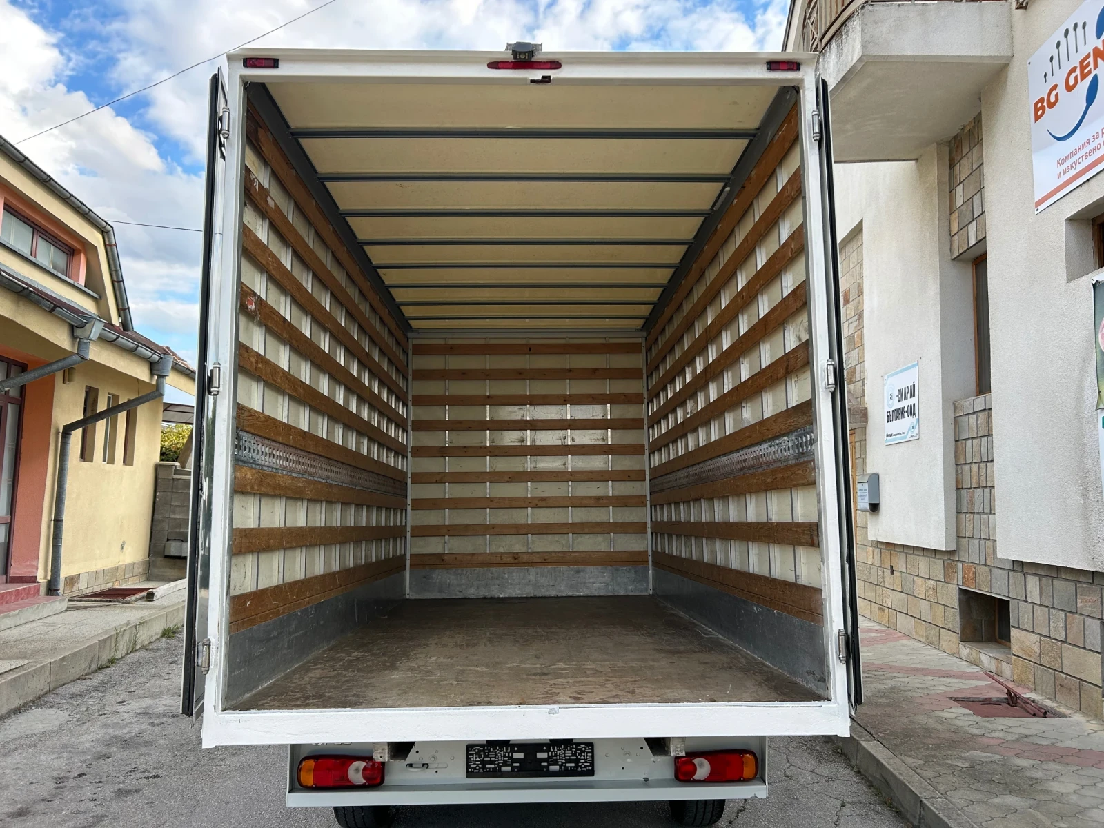 Opel Movano 2.3CDTI НАВИ КЛИМАТИК, снимка 12 - Бусове и автобуси - 56074038