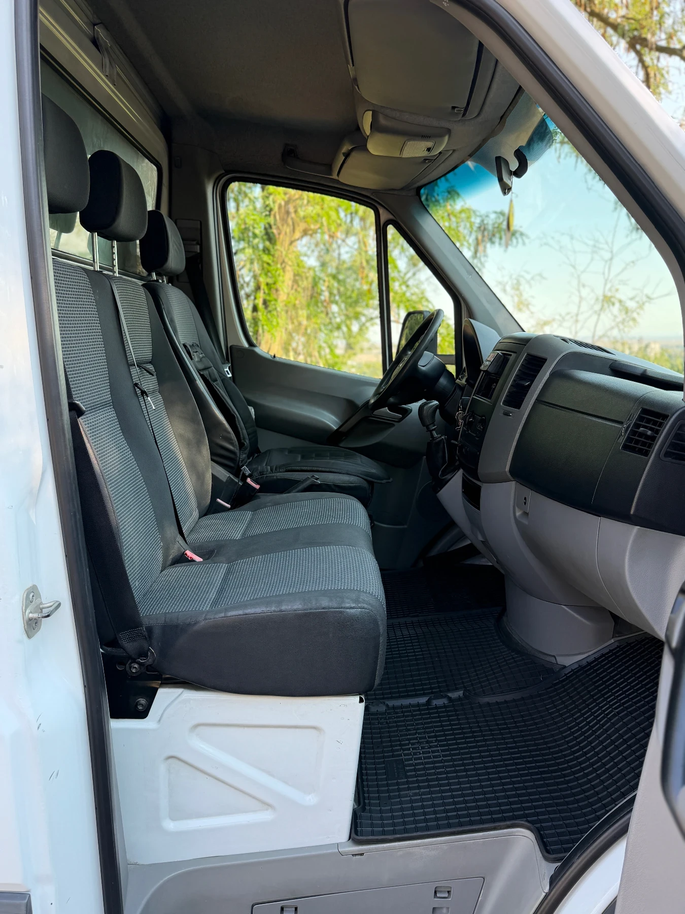 Mercedes-Benz 313 2.2 Дизел + /- камера /6-склрости/, снимка 8 - Бусове и автобуси - 56145146