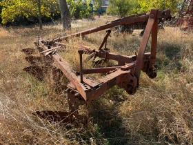 Плуг Друга марка 5Х35, снимка 1