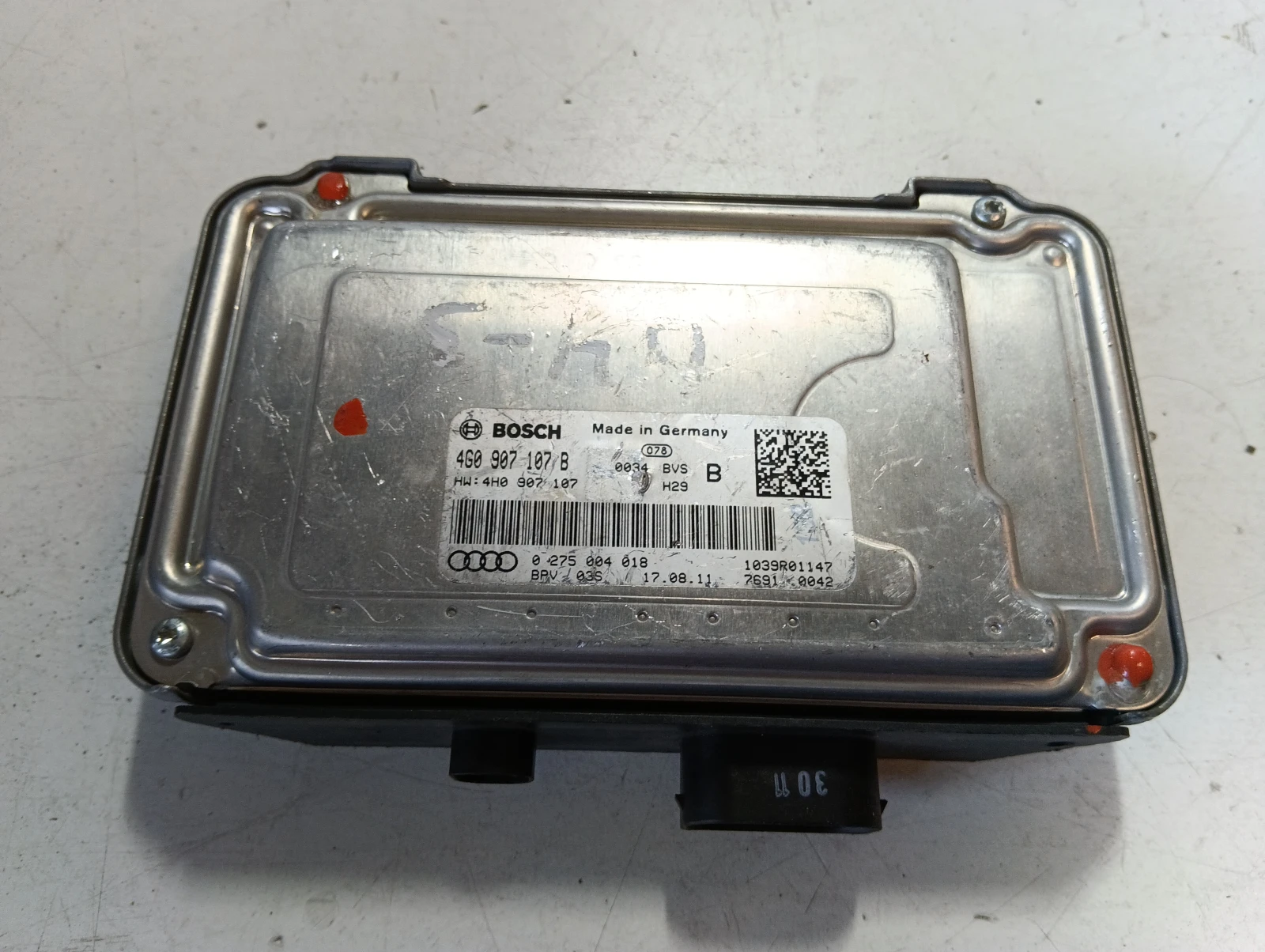 модул Audi A8