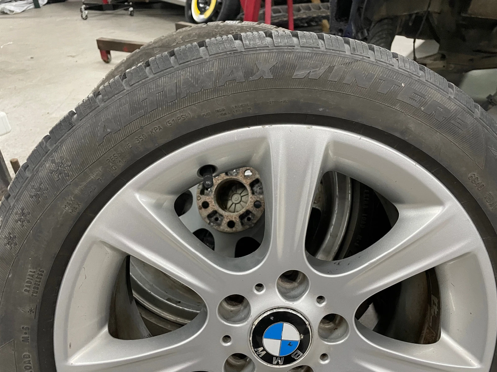 ���� � ������ 225/50R17 | Mobile.bg � ����������� 11