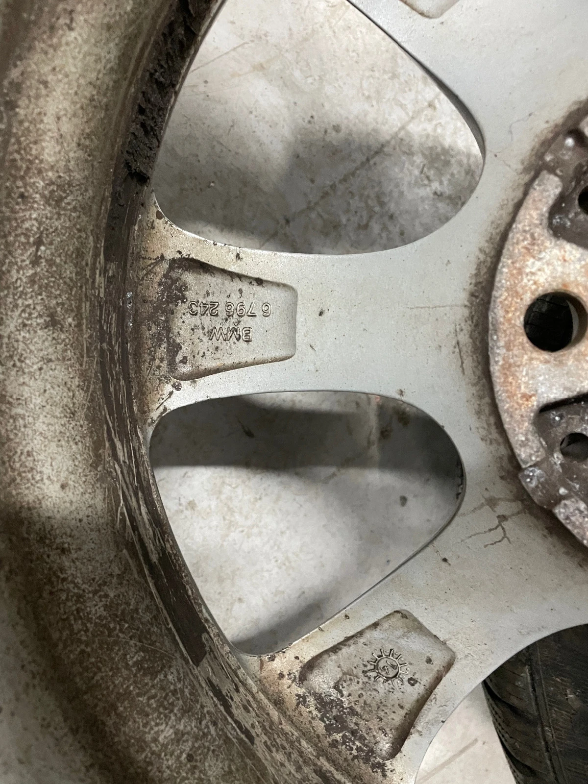 ���� � ������ 225/50R17 | Mobile.bg � ����������� 13