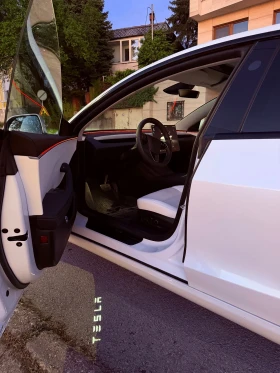 Tesla Model 3 Long Range, снимка 6