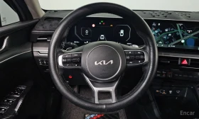 Kia K5, снимка 13