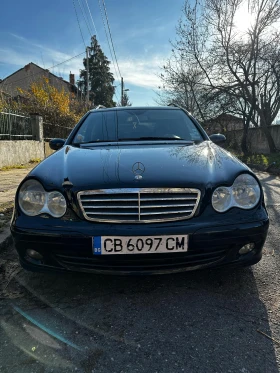 Mercedes-Benz C 220, снимка 4