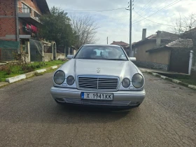 Mercedes-Benz E 300 - 2000 € / 3911.66 лв. - 45136263 4