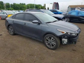 ������ Kia Forte