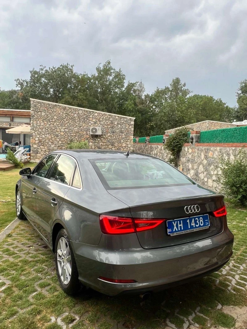 Audi A3 Sedan 1.6 TDI , снимка 3 - Автомобили и джипове - 47771172