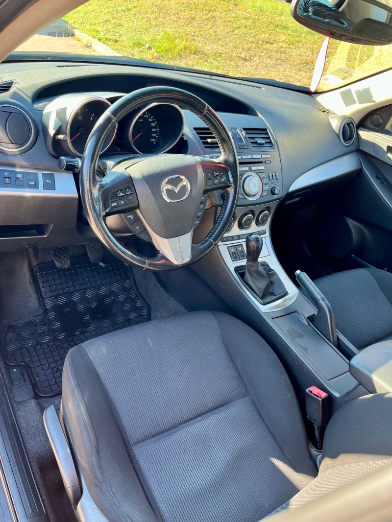 Mazda 3 1.6 HDI, снимка 7 - Автомобили и джипове - 48088471