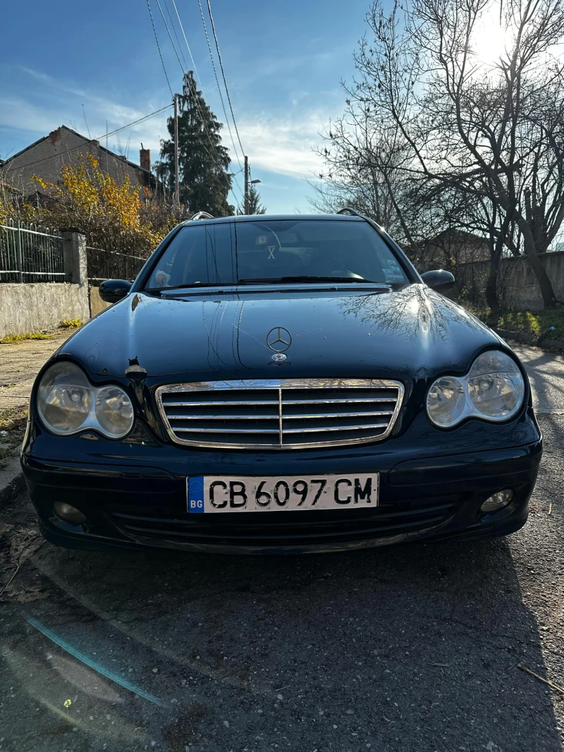 Mercedes-Benz C 220, снимка 4 - Автомобили и джипове - 48393669