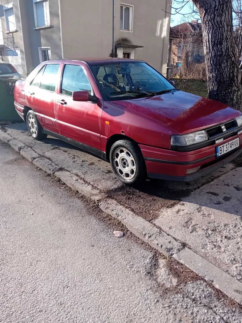 Seat Toledo 1.8, снимка 8 - Автомобили и джипове - 49269791