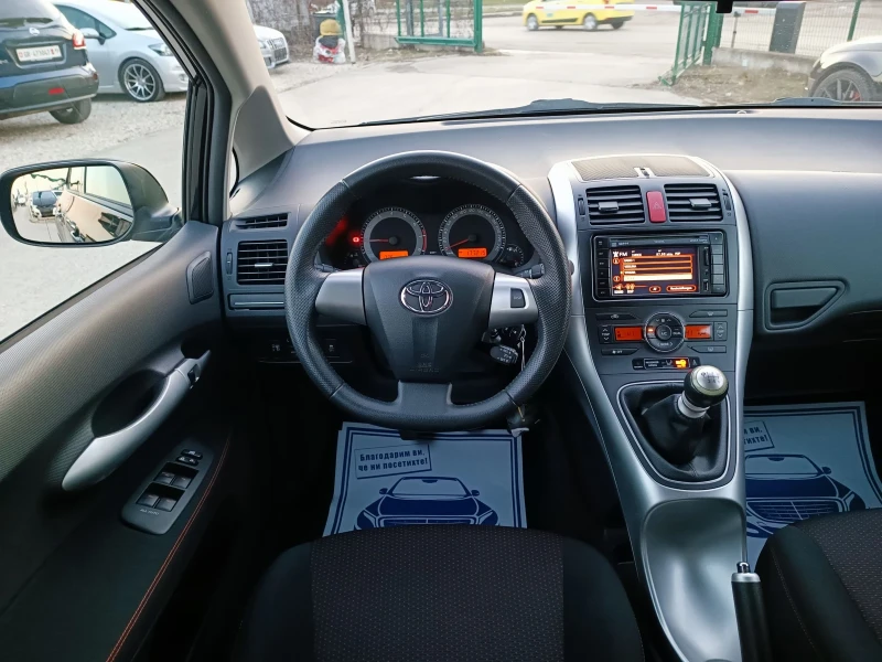 Toyota Auris 1.8i-147кс-ШВЕЙЦАРИЯ-РЪЧКА-6ск-FACELIFT-NAVI, снимка 15 - Автомобили и джипове - 49349632