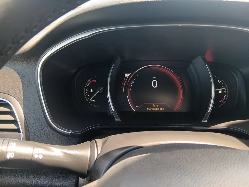 Renault Megane 1.5-DCI * АВТОМАТ* НАВИ* LED* , снимка 16 - Автомобили и джипове - 50044188