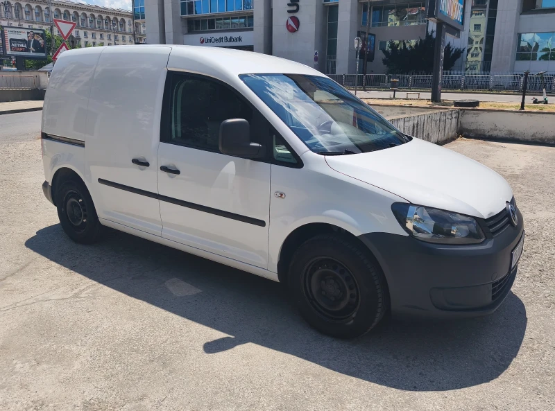 VW Caddy, снимка 6 - Автомобили и джипове - 52610778