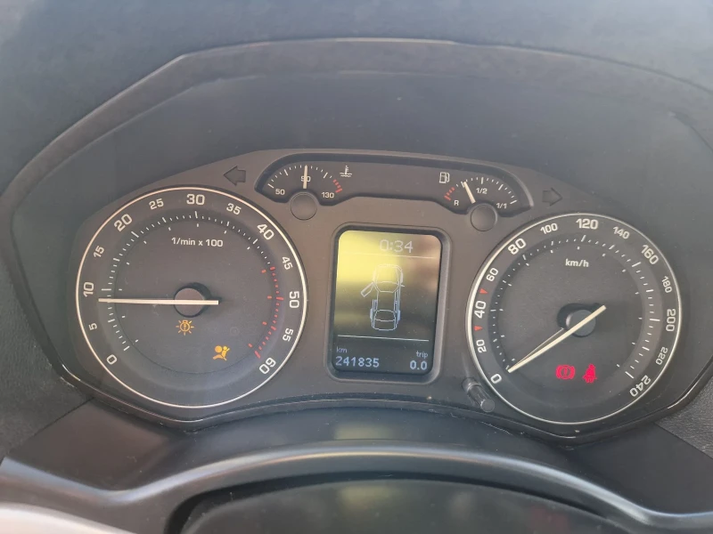 Skoda Octavia 1.9TDI 105Hp.ITALIA, снимка 13 - Автомобили и джипове - 51887711