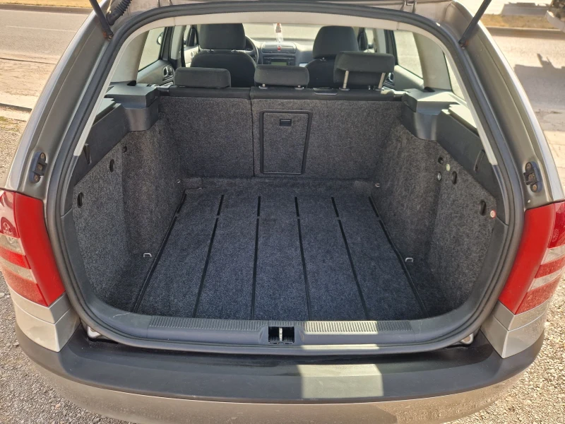 Skoda Octavia 1.9TDI 105Hp.ITALIA, снимка 9 - Автомобили и джипове - 51887711