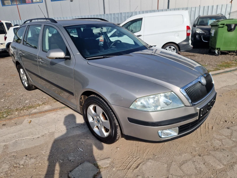 Skoda Octavia 1.9TDI 105Hp.ITALIA, снимка 8 - Автомобили и джипове - 51887711