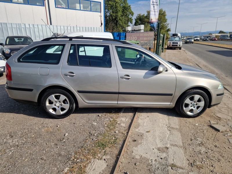 Skoda Octavia 1.9TDI 105Hp.ITALIA, снимка 7 - Автомобили и джипове - 51887711