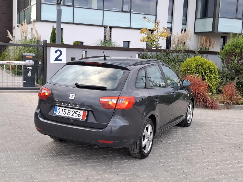 Seat Ibiza 1.2i* (75кс)* * FACELIFT* * НОВ ВНОС* * , снимка 13 - Автомобили и джипове - 52147904