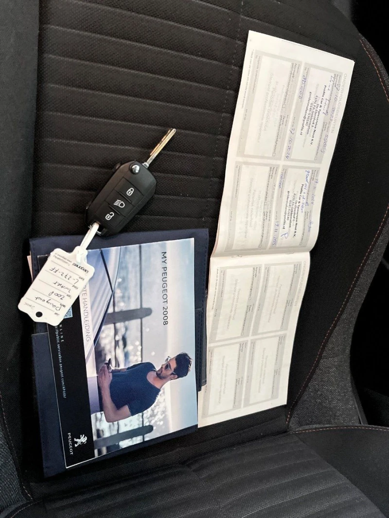 Peugeot 2008, снимка 10 - Автомобили и джипове - 52741580