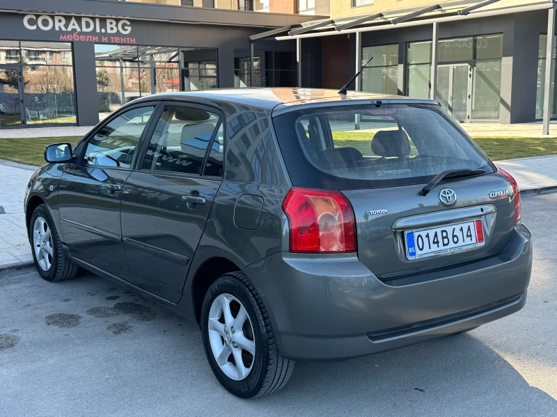 Toyota Corolla 1, 6 VVT-i* FACELIFT* 110 KC* ИТАЛИЯ* КАТО НОВА, снимка 7 - Автомобили и джипове - 53180899