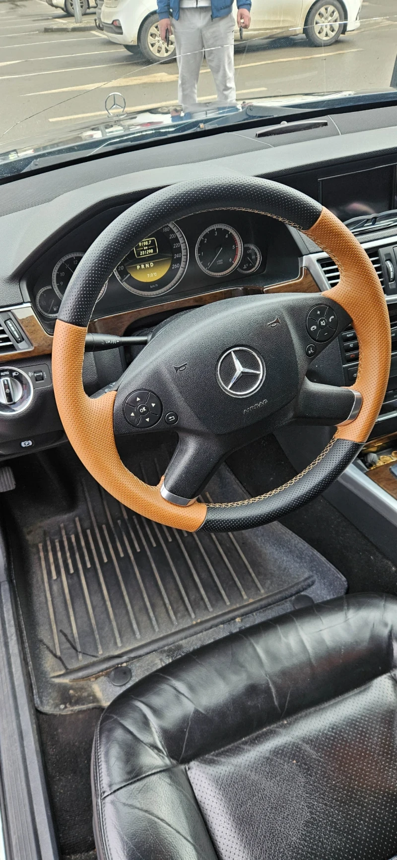 Mercedes-Benz E 220 2.2, снимка 7 - Автомобили и джипове - 53297410