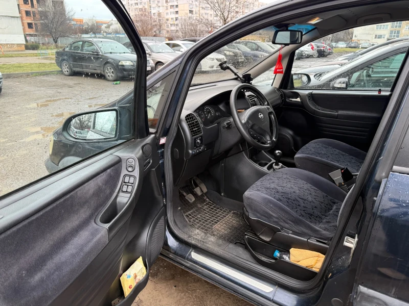 Opel Zafira, снимка 10 - Автомобили и джипове - 53404868